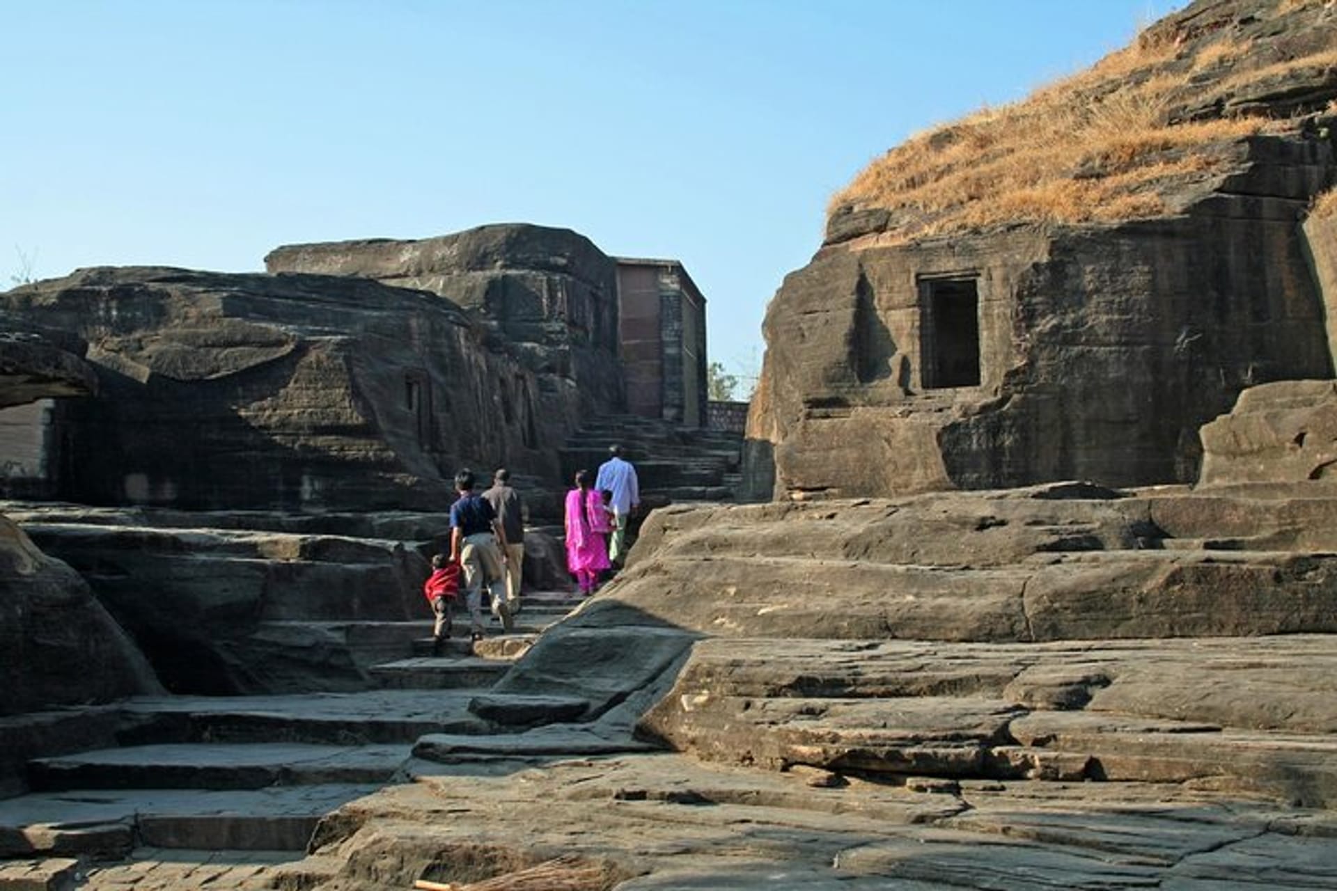 Bhopal Sanchi Bhimbetka Heritage Tour