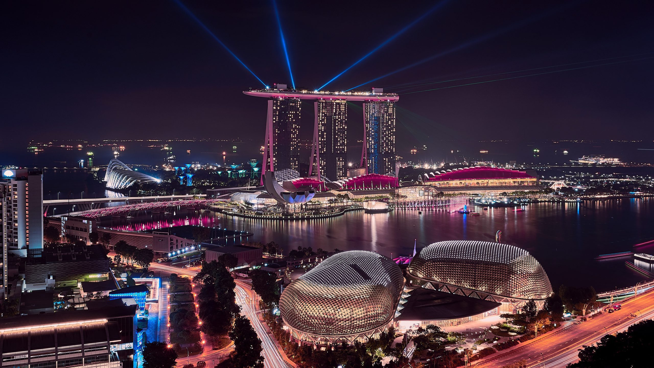 Luxury Singapore Experience
